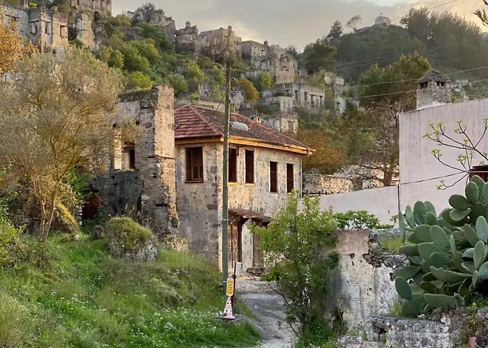 Arzu Cottage