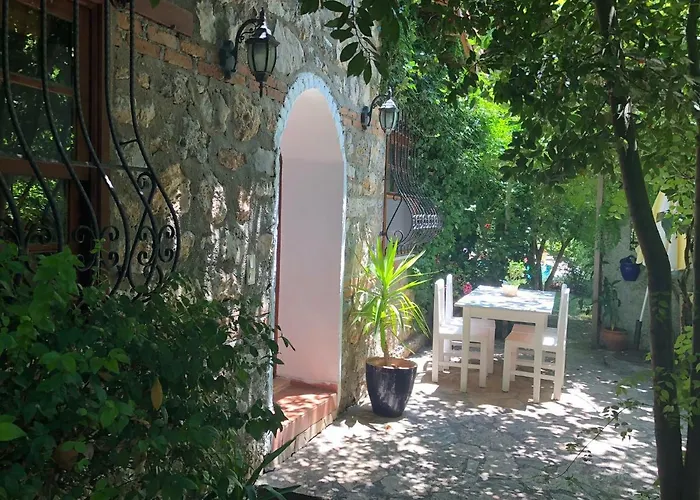 Fig Garden Cottages